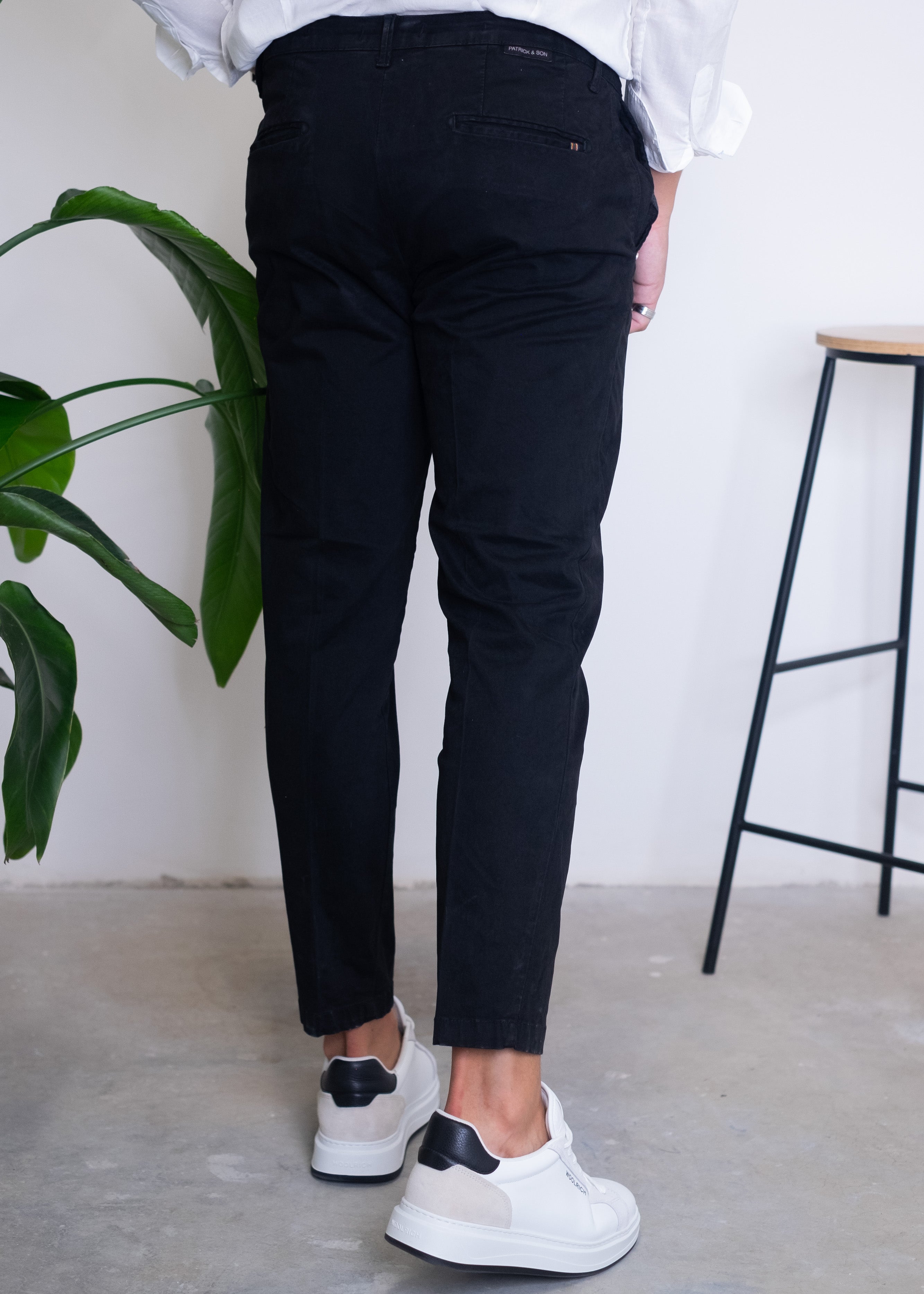 PATRICK & SON CAPRI PANTS