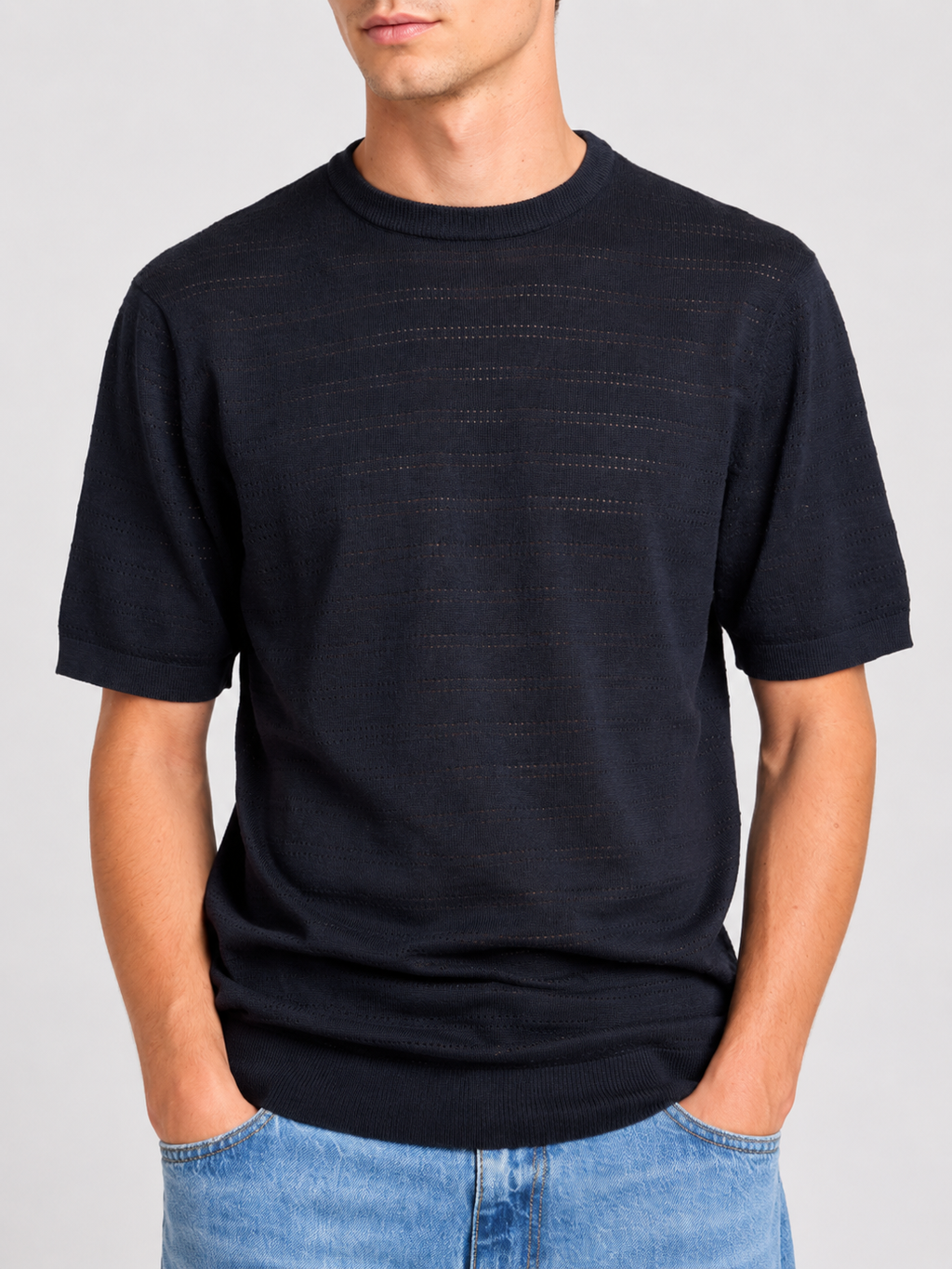 Maglia girocollo traforata