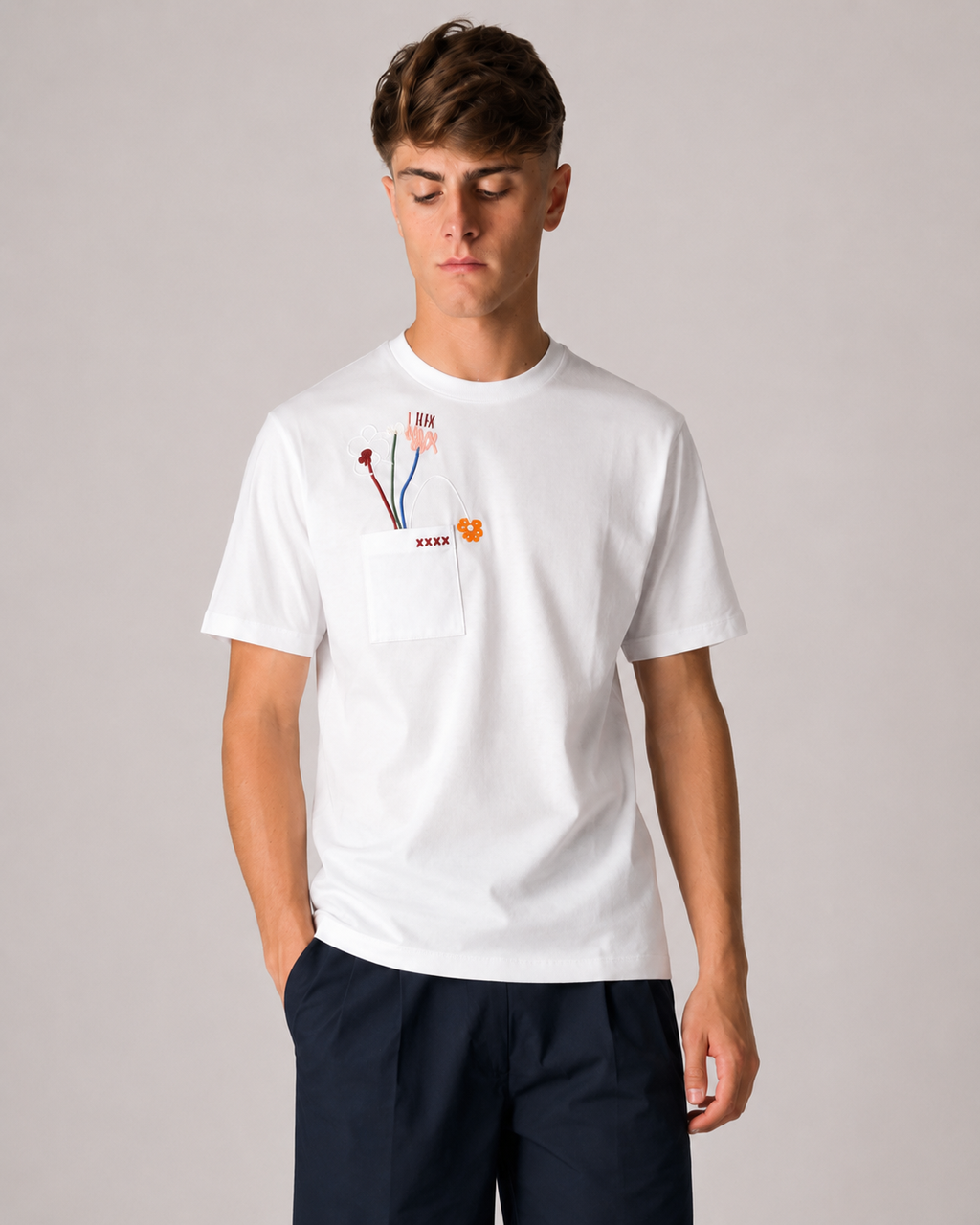 T-shirt con tasca