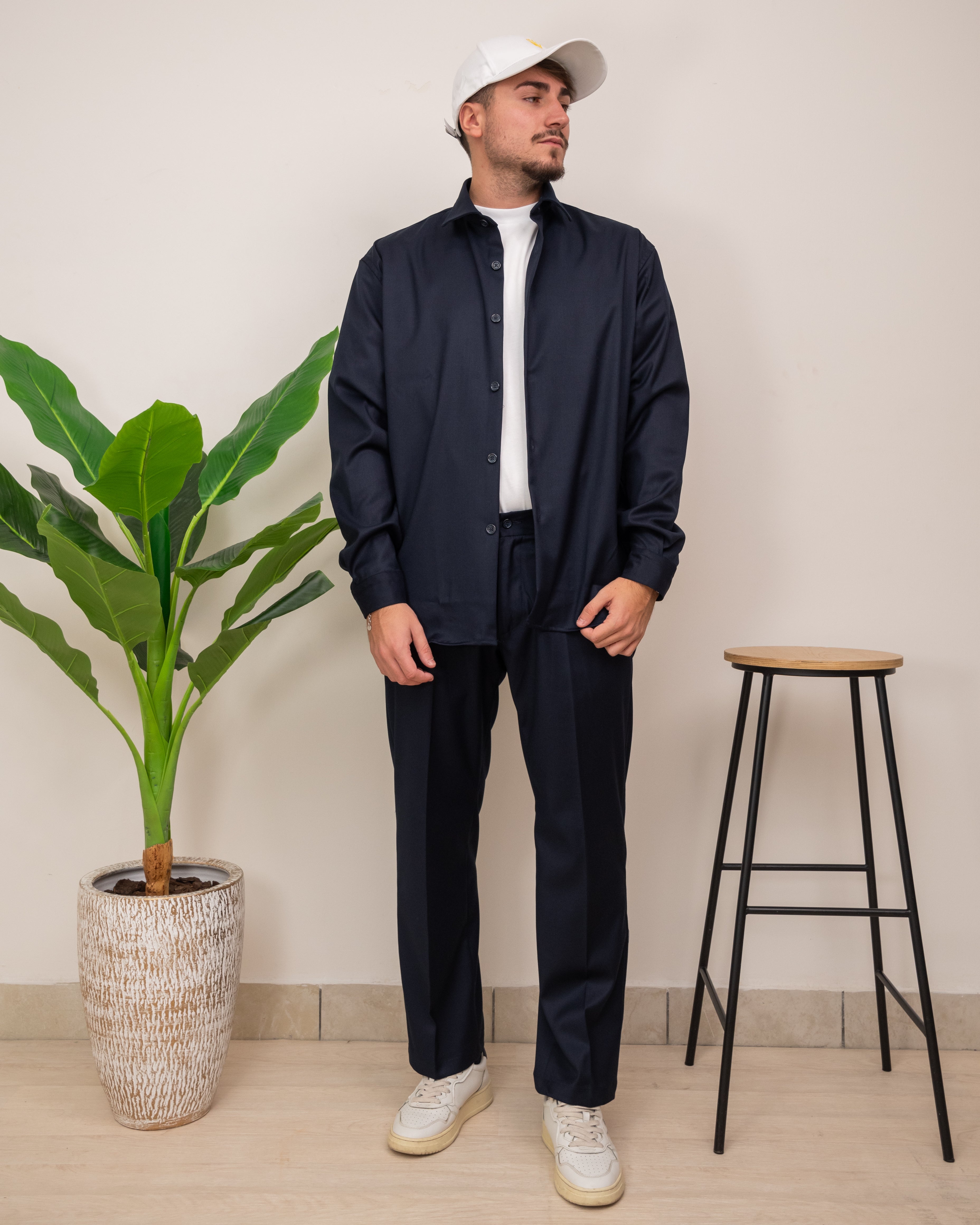 OUTFIT: PANTALONE DOPPIAVVI JAPPO BAGGY CON CAMICIA MIGLIACCIO TENNESSE