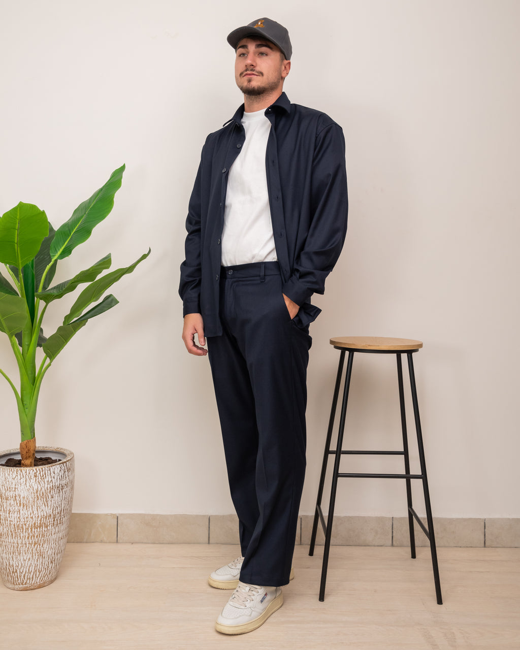 OUTFIT: PANTALONE DOPPIAVVI JAPPO BAGGY CON CAMICIA MIGLIACCIO TENNESSE