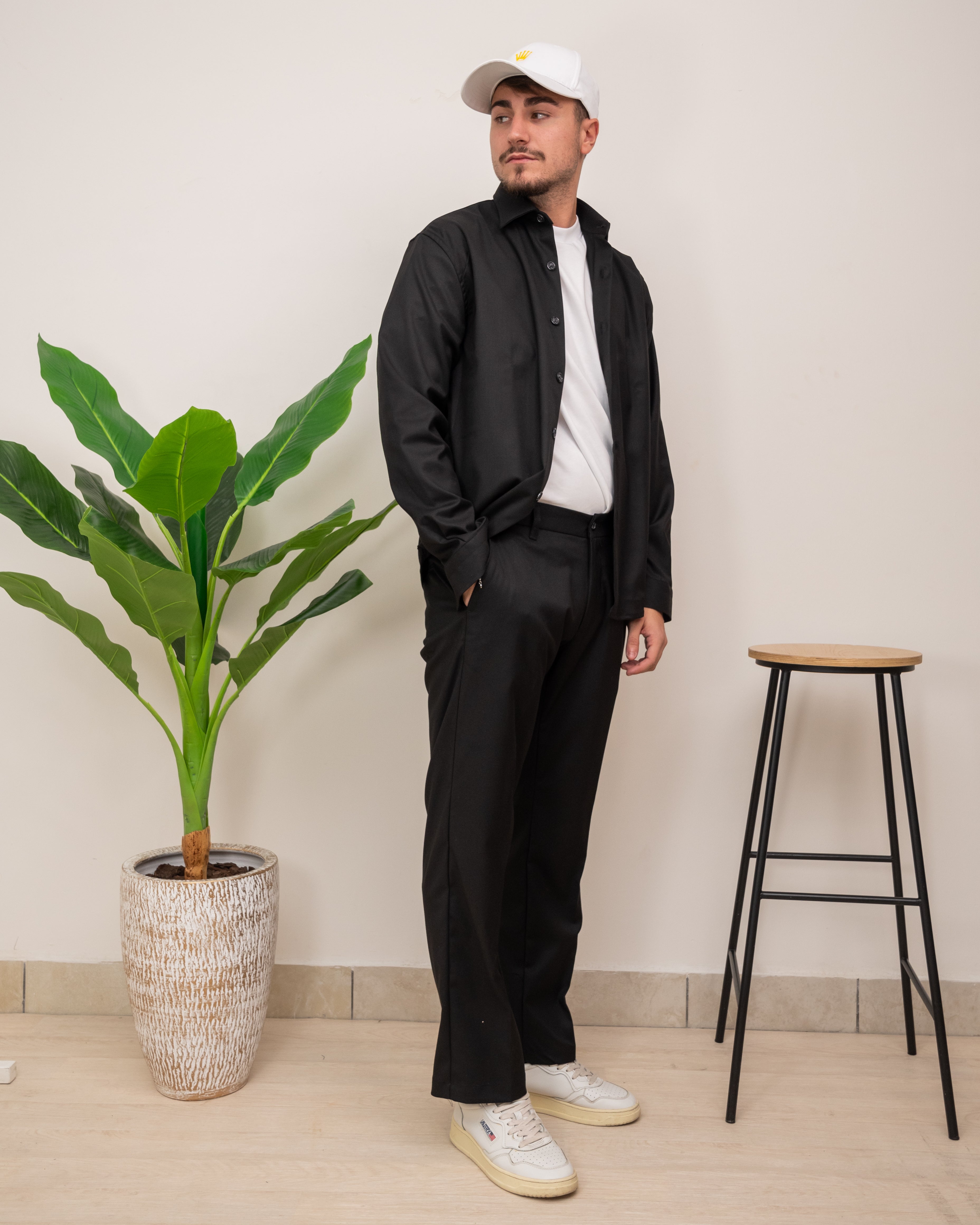 OUTFIT: PANTALONE DOPPIAVVI JAPPO BAGGY CON CAMICIA MIGLIACCIO TENNESSE