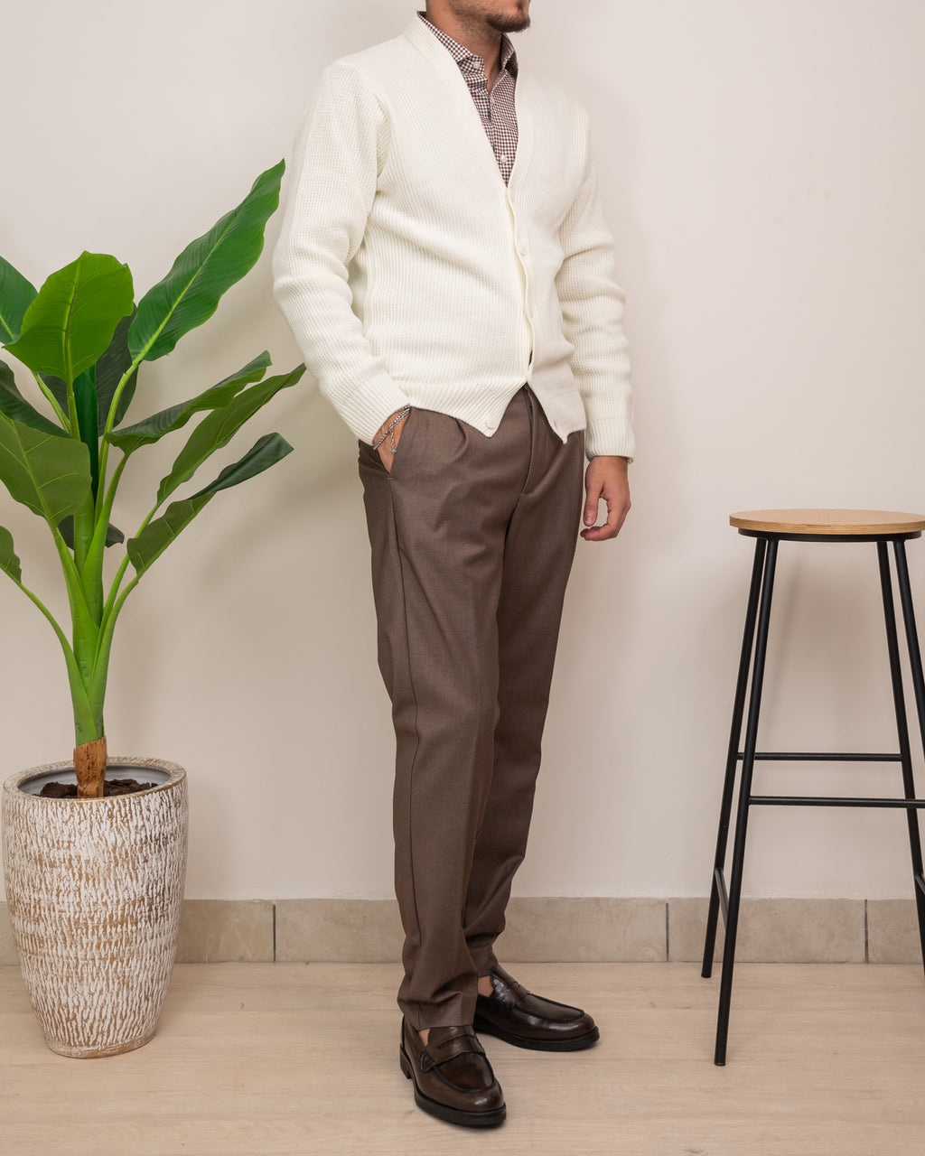 OUTFIT: CARDIGAN SEINSE MI3061SS CON PANTALONE SQUAD PANT. FRESCO LANA