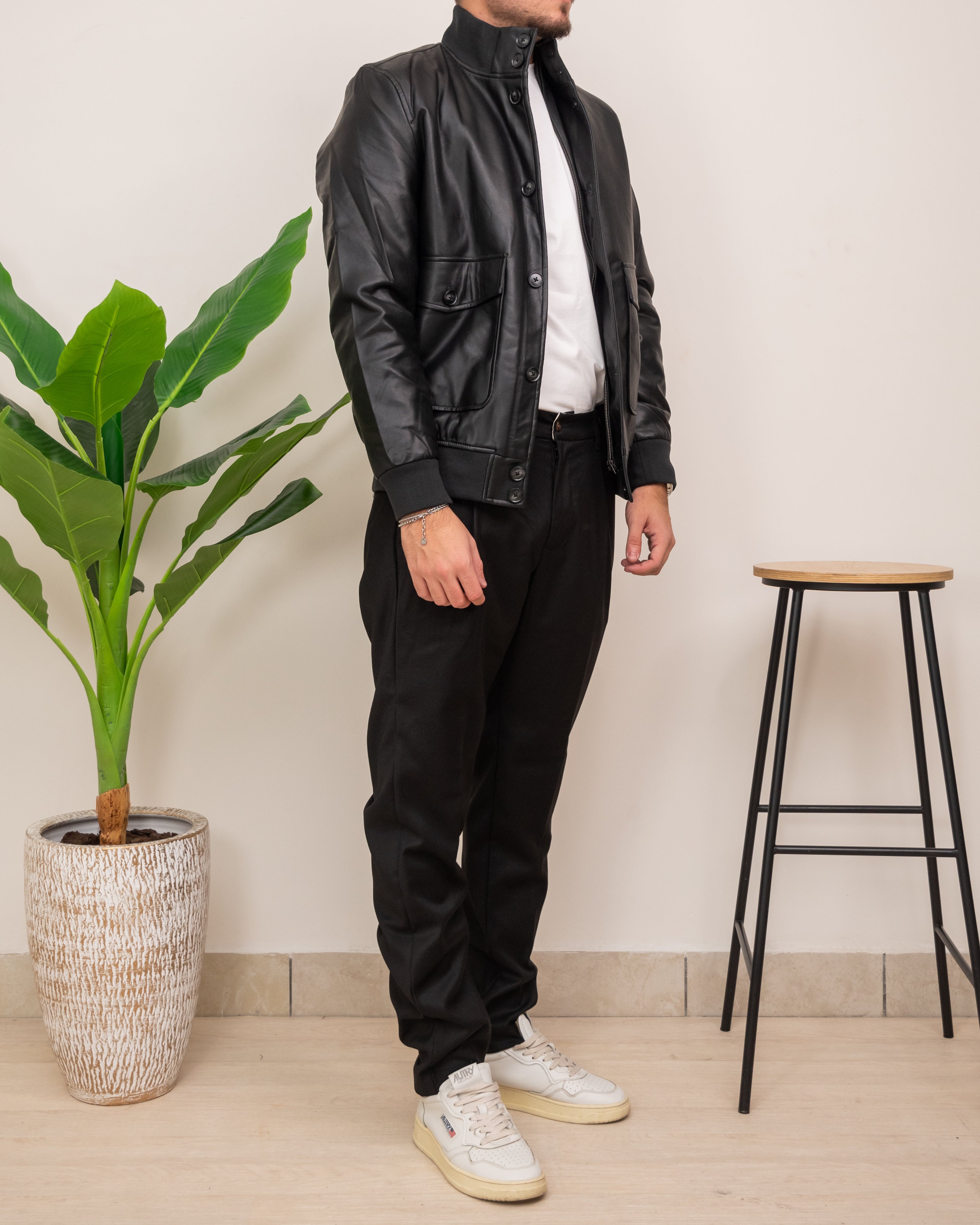 OUTFIT: GIUBBOTTO IN ECOPELLE GF76 CON PANTALONE SQUAD2 FRESCO LANA