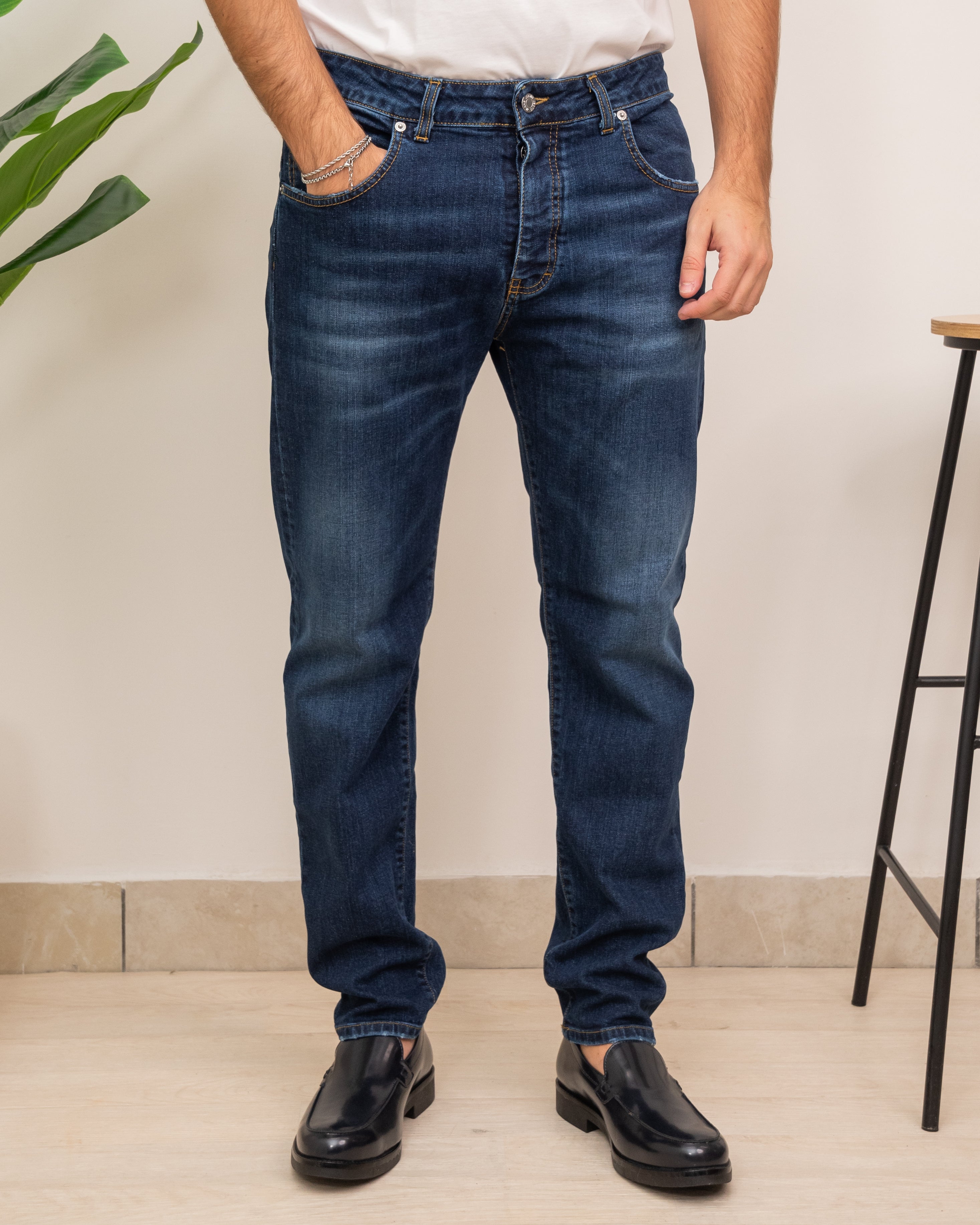 CRACK JEANS REGULAR LC08-03